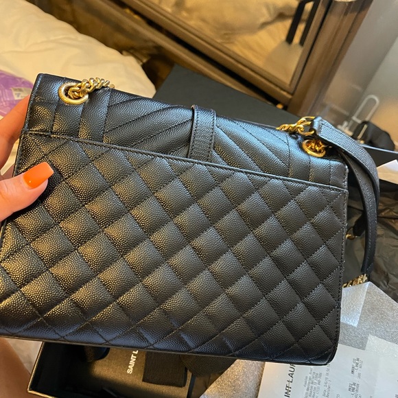 YSL ENVELOPE MEDIUM BAG IN MIX MATELASSÉ GRAIN DE POUDRE EMBOSSED LEATHER - Picture 4 of 5